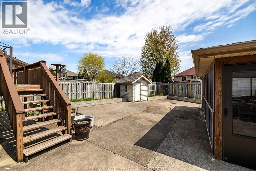 4620 BUNKER Image 32