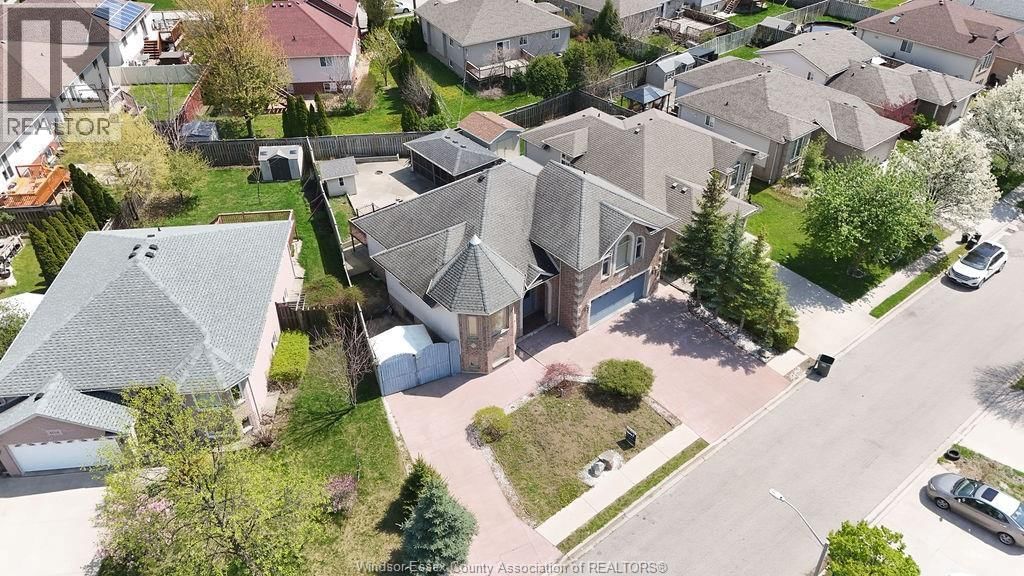 4620 BUNKER Image 36