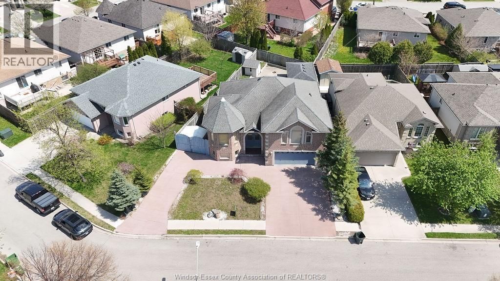 4620 BUNKER Image 37