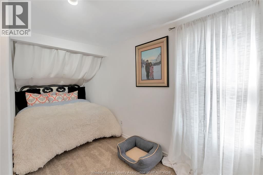 287 SEYMOUR STREET Image 18