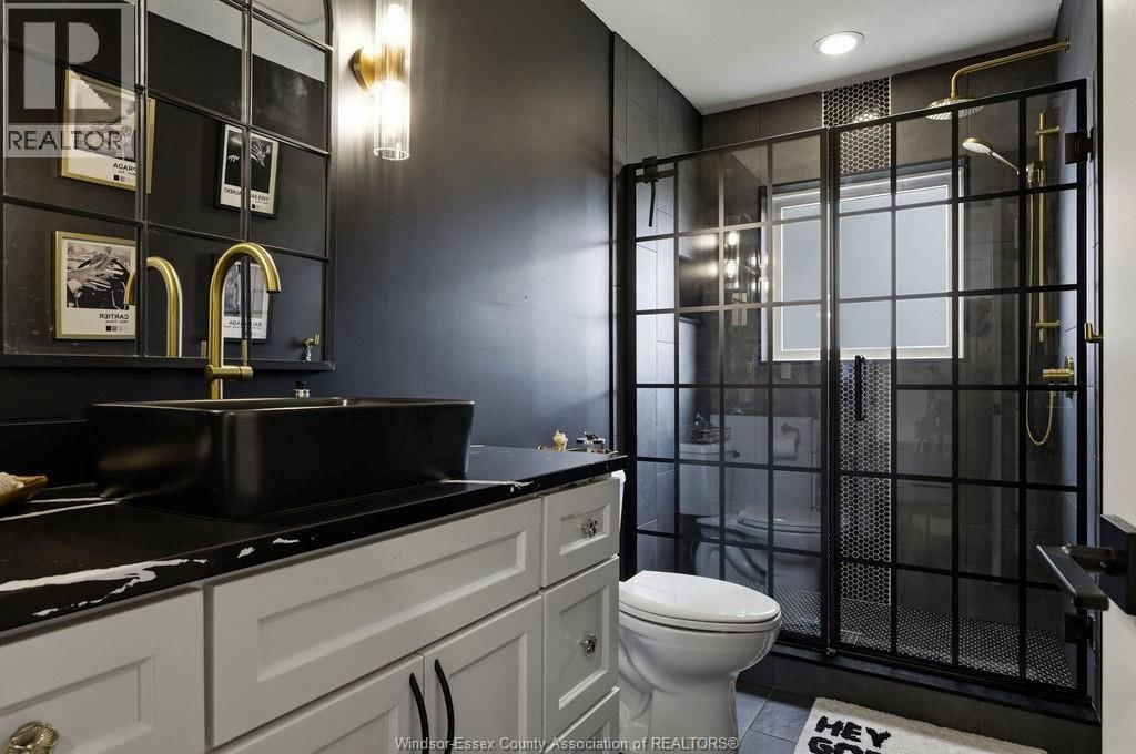 3160 DANDURAND AVENUE Image 17