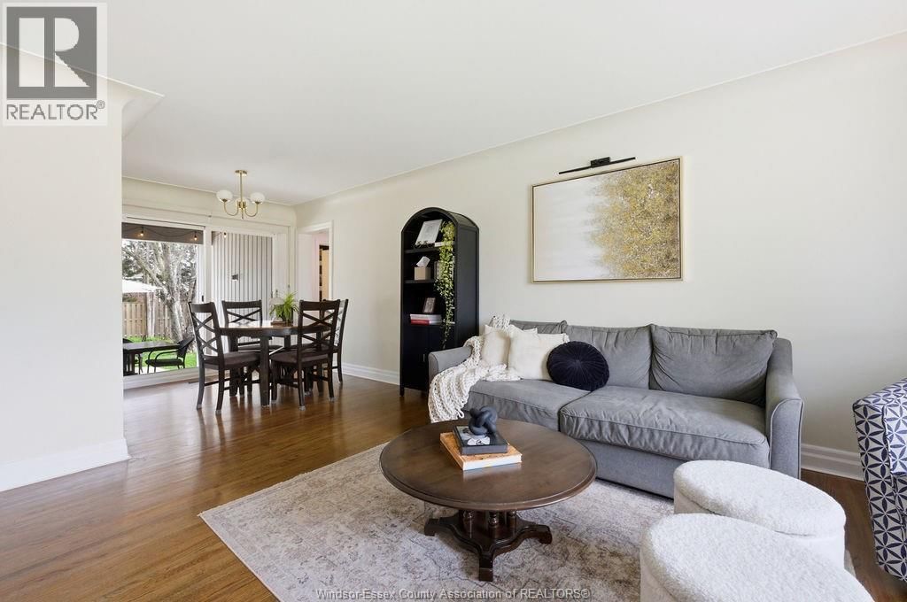 3160 DANDURAND AVENUE Image 6