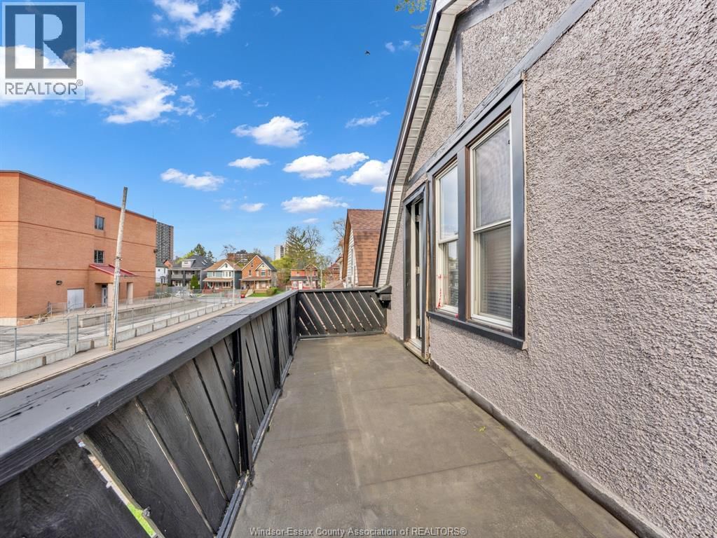 371 NEWBURY STREET Image 25