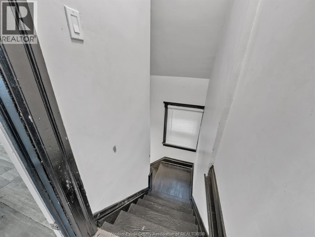 371 NEWBURY STREET Image 38