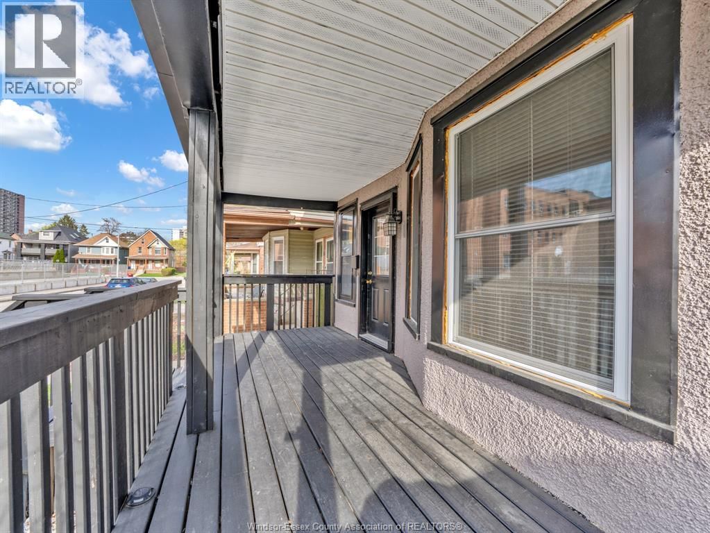 371 NEWBURY STREET Image 4