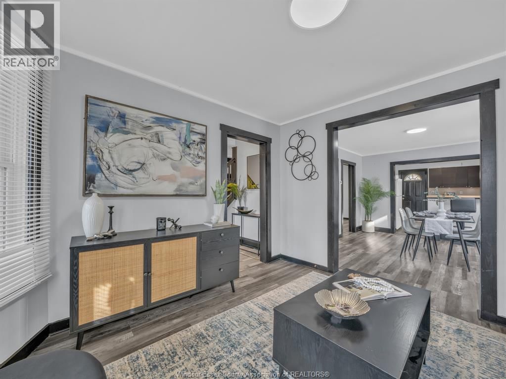 371 NEWBURY STREET Image 8