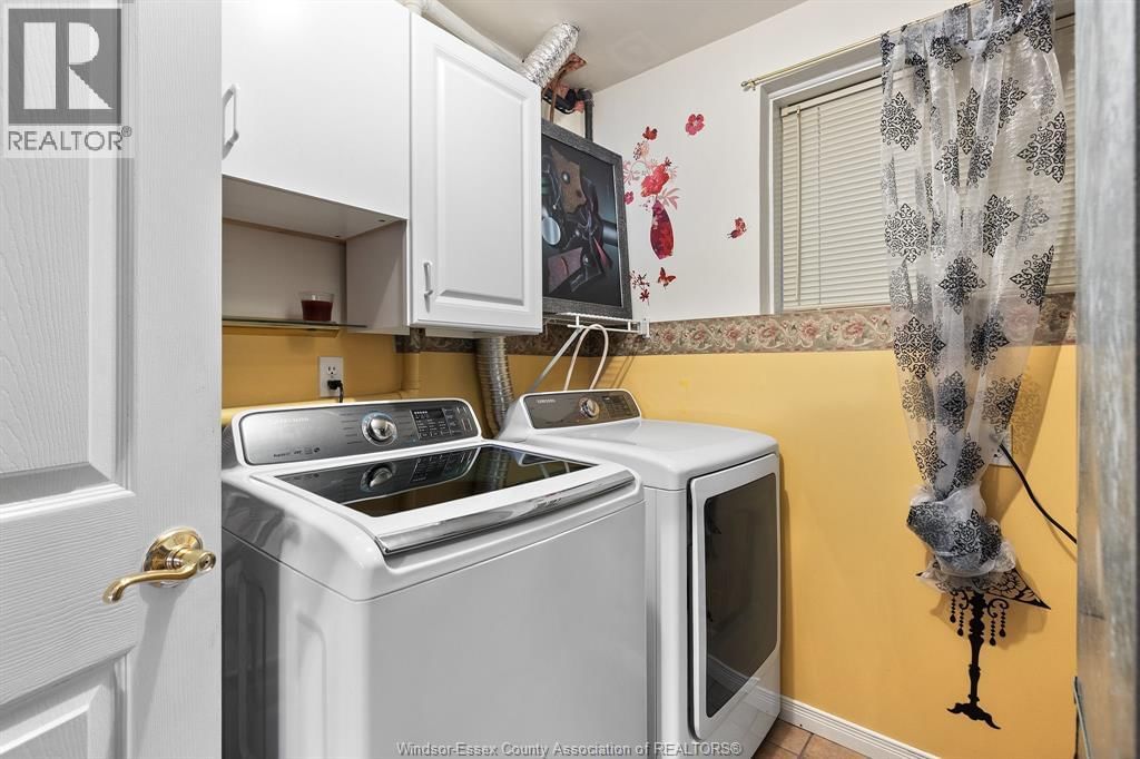 330 REAUME ROAD Image 17