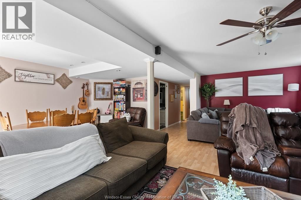 330 REAUME ROAD Image 22