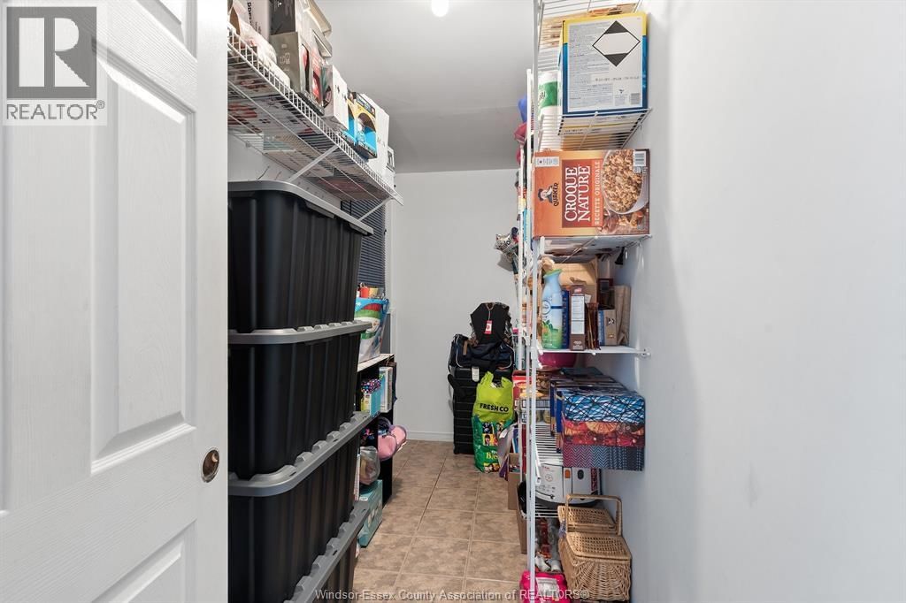 330 REAUME ROAD Image 25