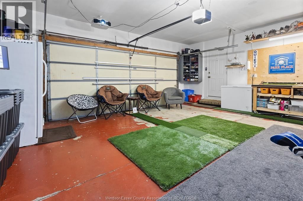 330 REAUME ROAD Image 34