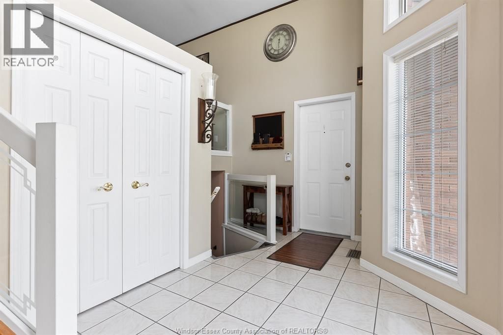 330 REAUME ROAD Image 4