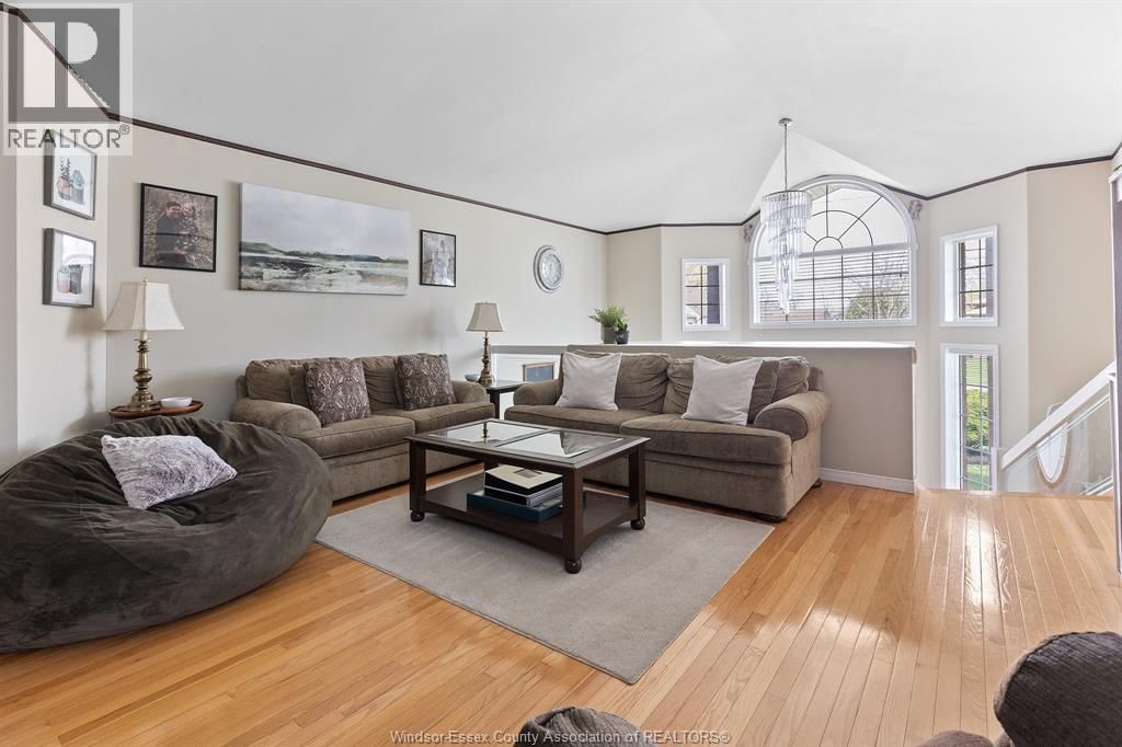 330 REAUME ROAD Image 6