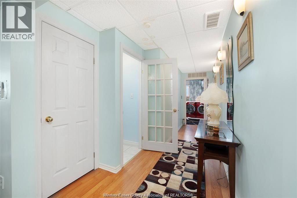 1454 CLOVER AVENUE Image 14