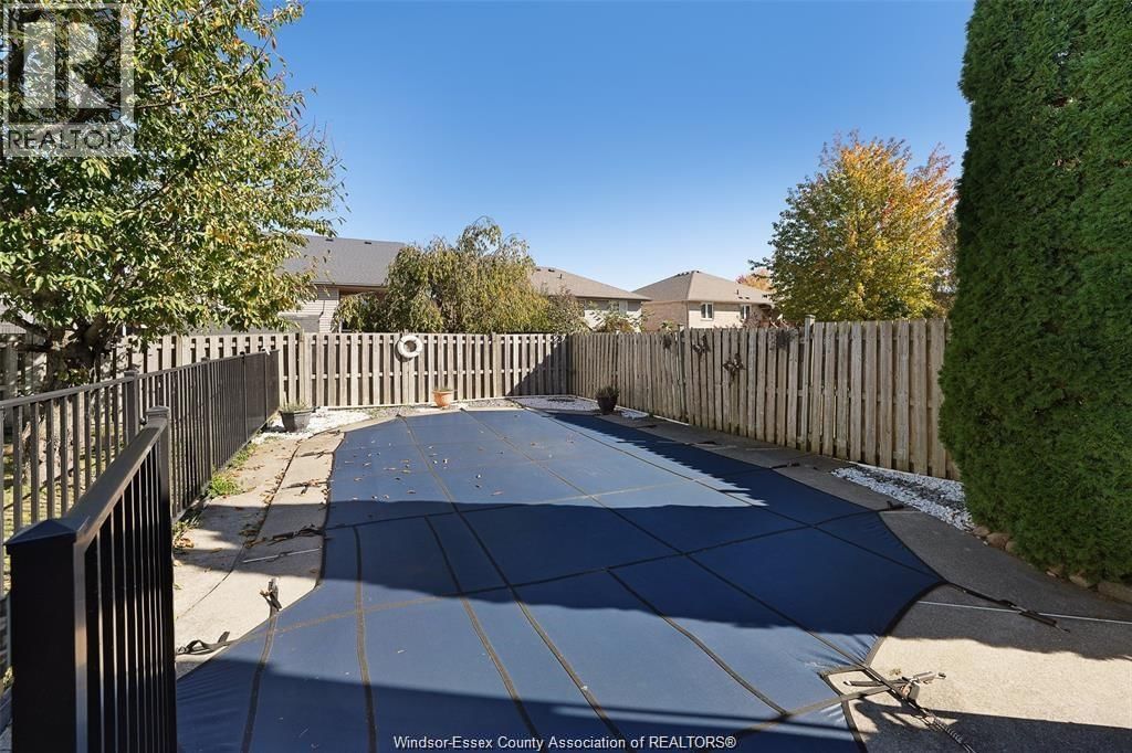 1454 CLOVER AVENUE Image 27