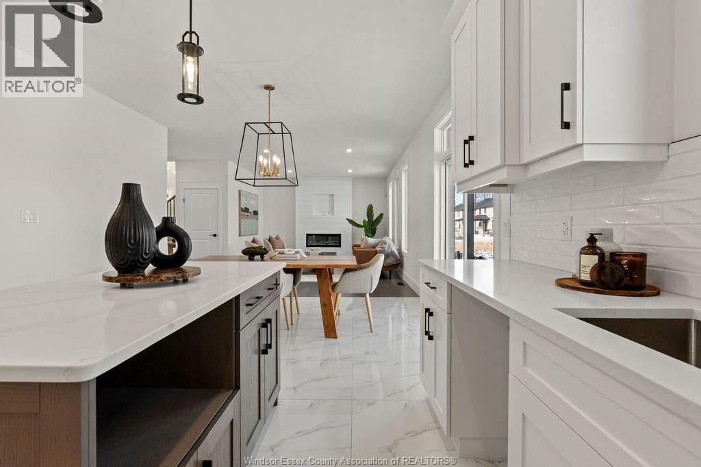 2466 PARTINGTON AVENUE Image 14