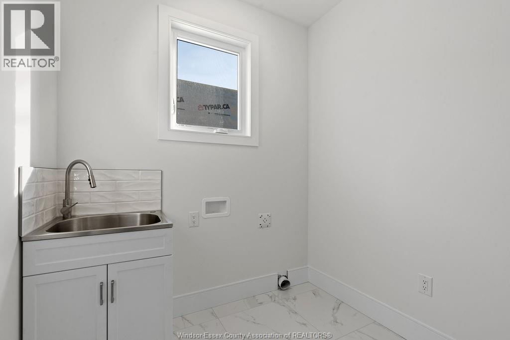 2466 PARTINGTON AVENUE Image 18