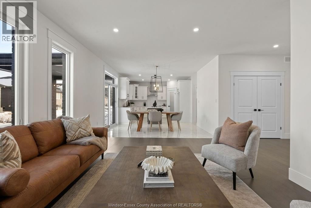 2466 PARTINGTON AVENUE Image 8