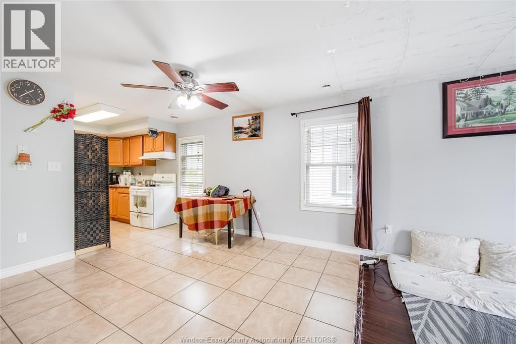 1056-60 NIAGARA Image 11