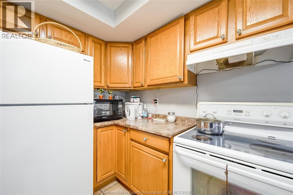 1056-60 NIAGARA Image 13