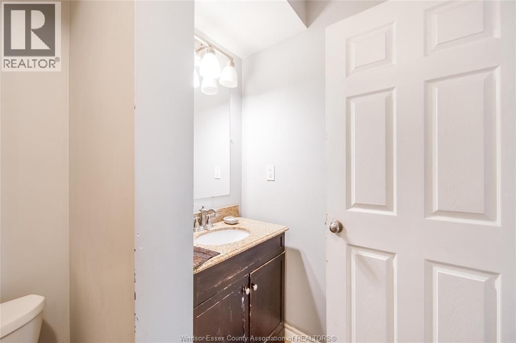 1056-60 NIAGARA Image 25