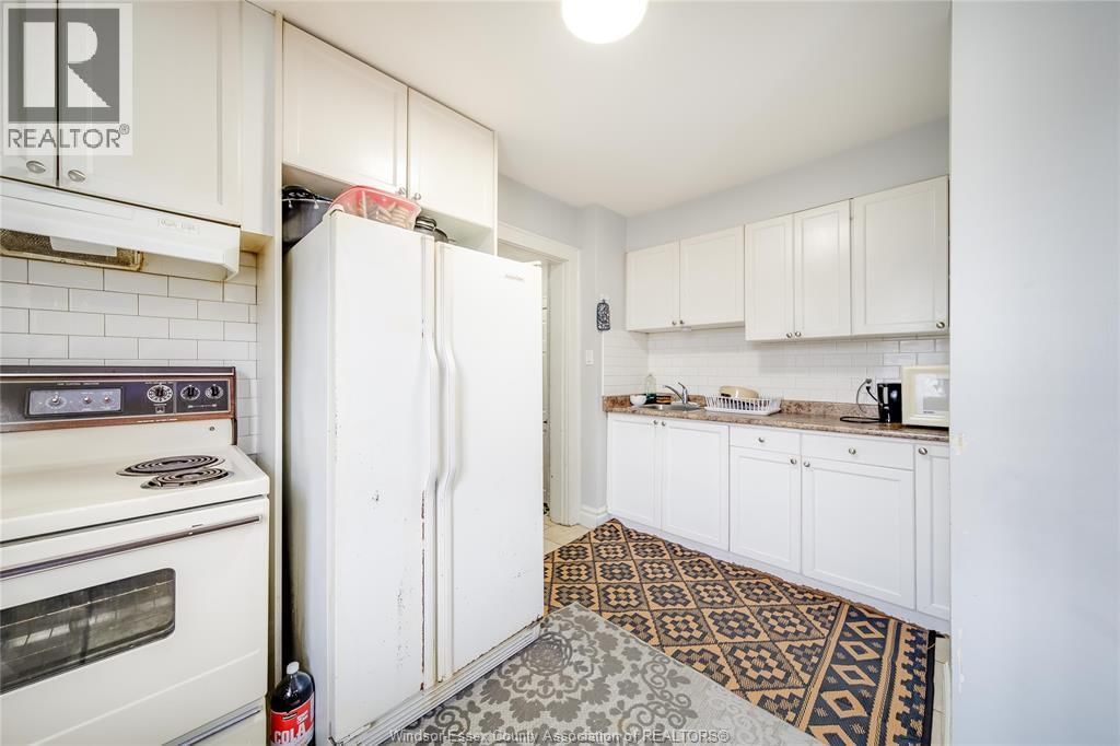 1056-60 NIAGARA Image 29