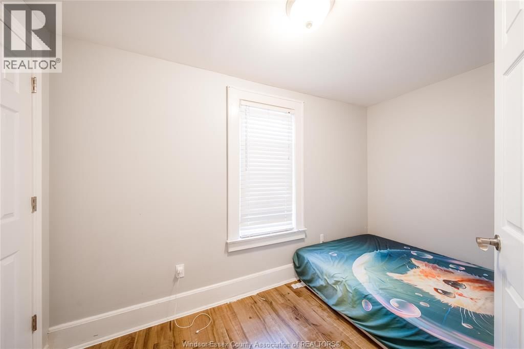 1056-60 NIAGARA Image 39