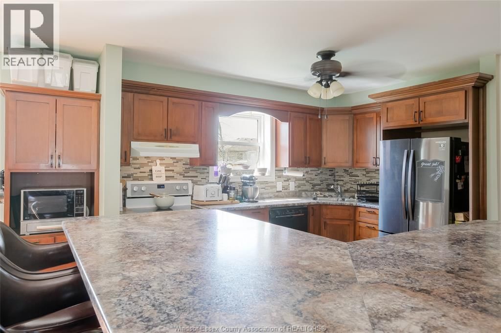 325 MCCURDY Image 11