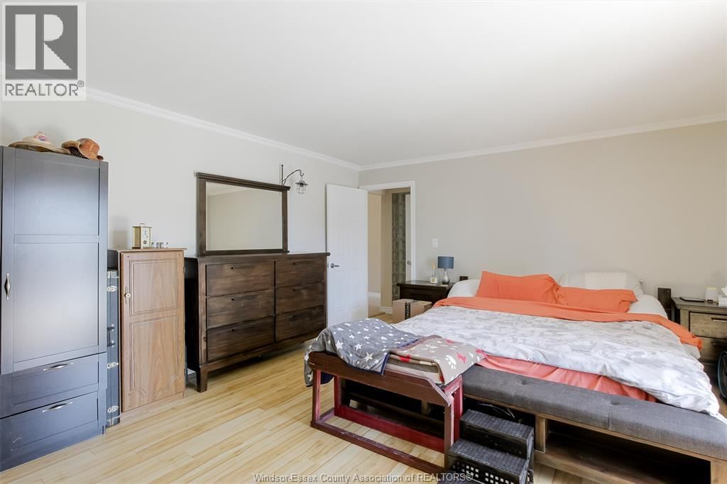 325 MCCURDY Image 18