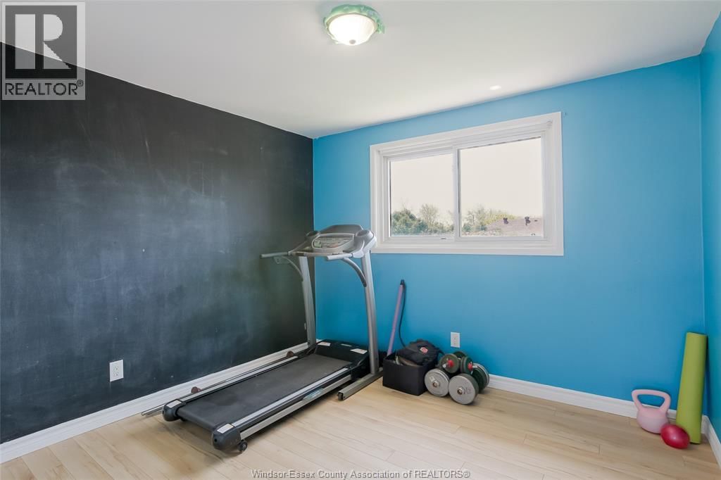 325 MCCURDY Image 29