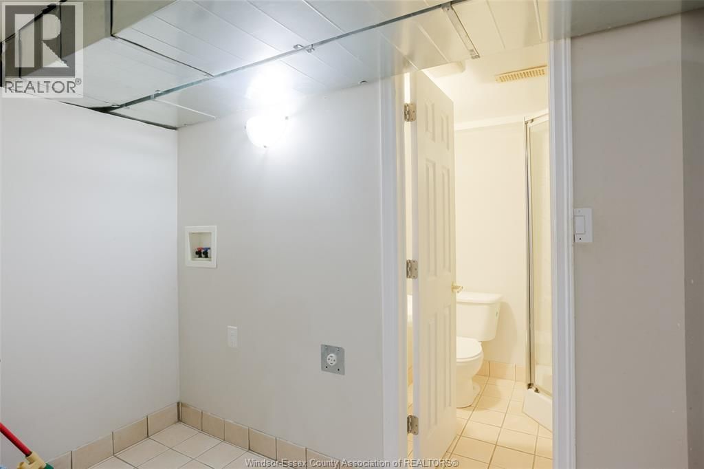 325 MCCURDY Image 34