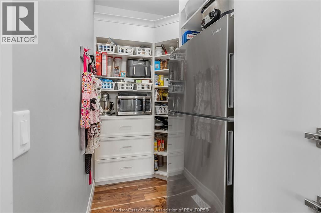 196 FRANCIS COURT Image 15