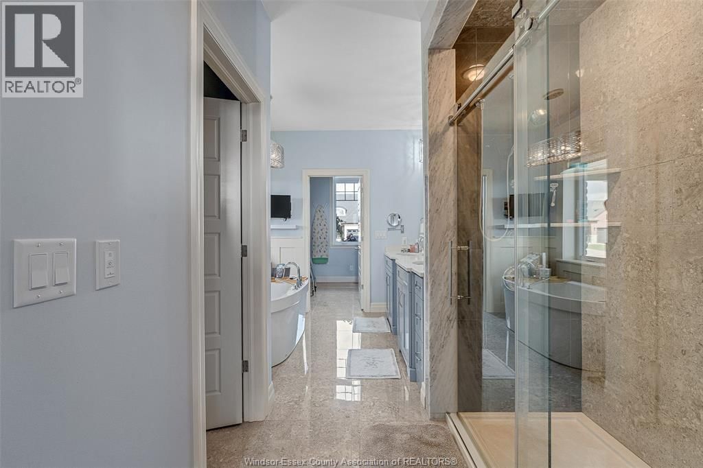 196 FRANCIS COURT Image 19