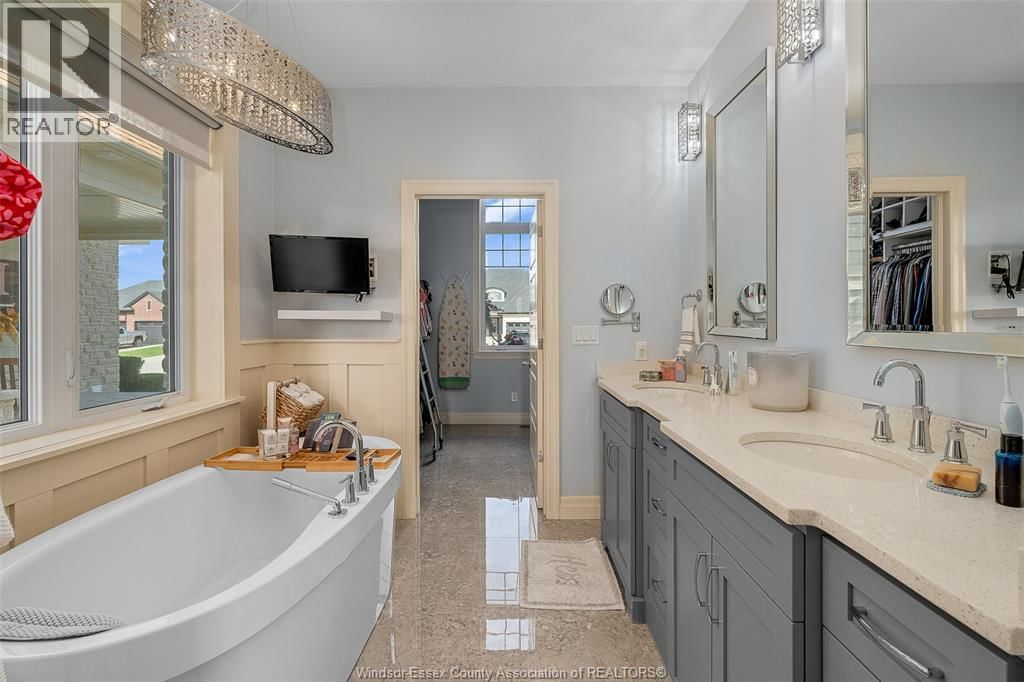 196 FRANCIS COURT Image 20