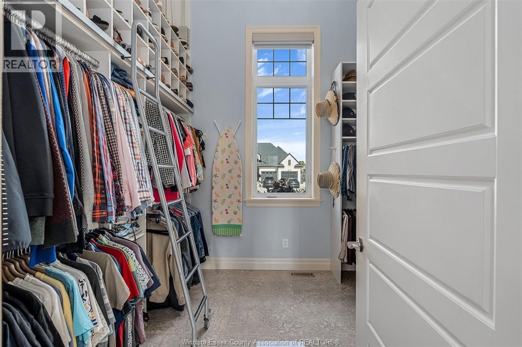 196 FRANCIS COURT Image 22