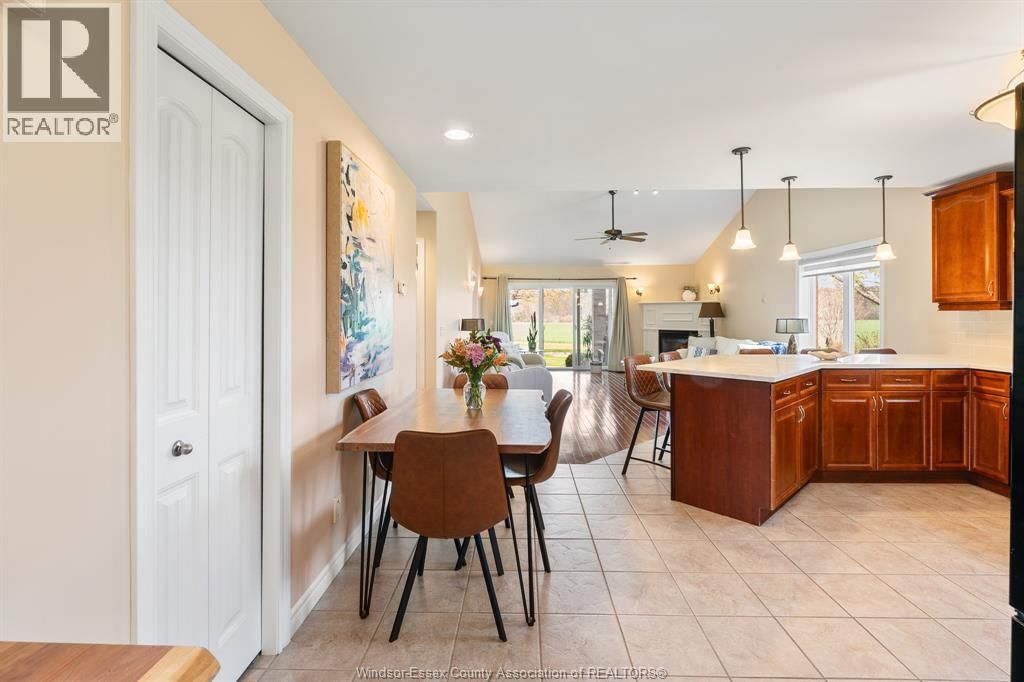 309 GOLFVIEW DRIVE Image 16