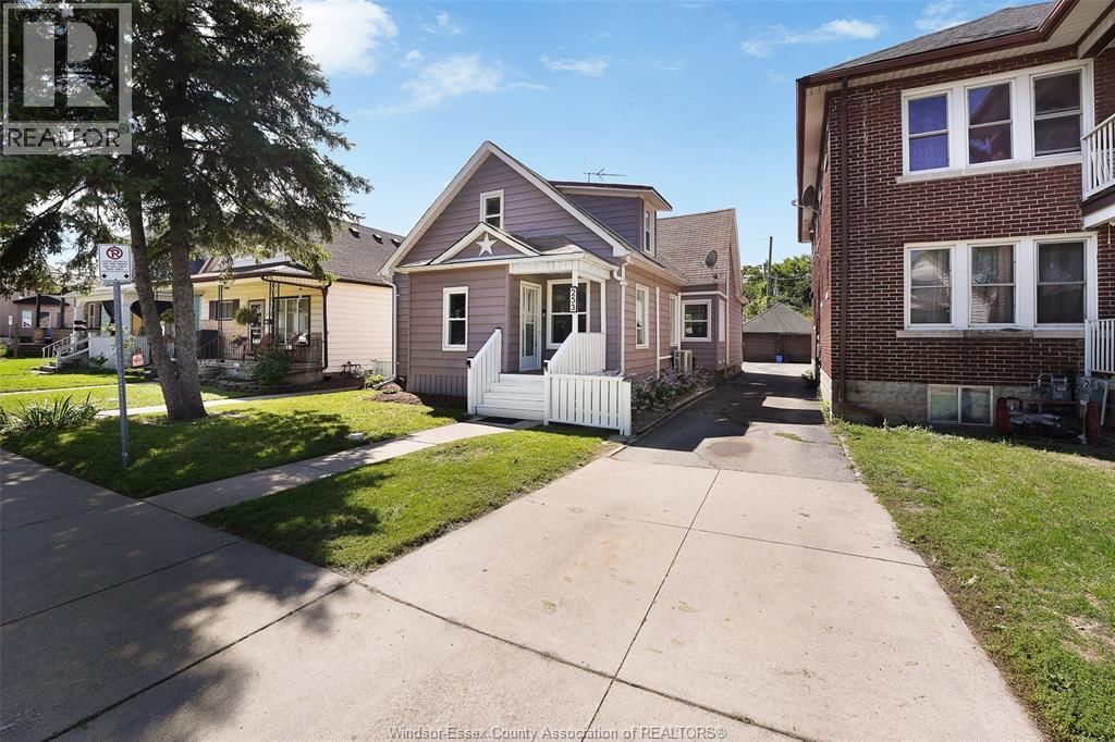 253 PIERRE AVENUE Image 2