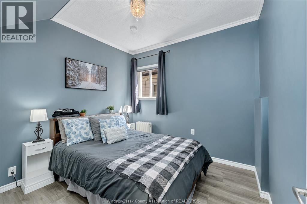253 PIERRE AVENUE Image 20