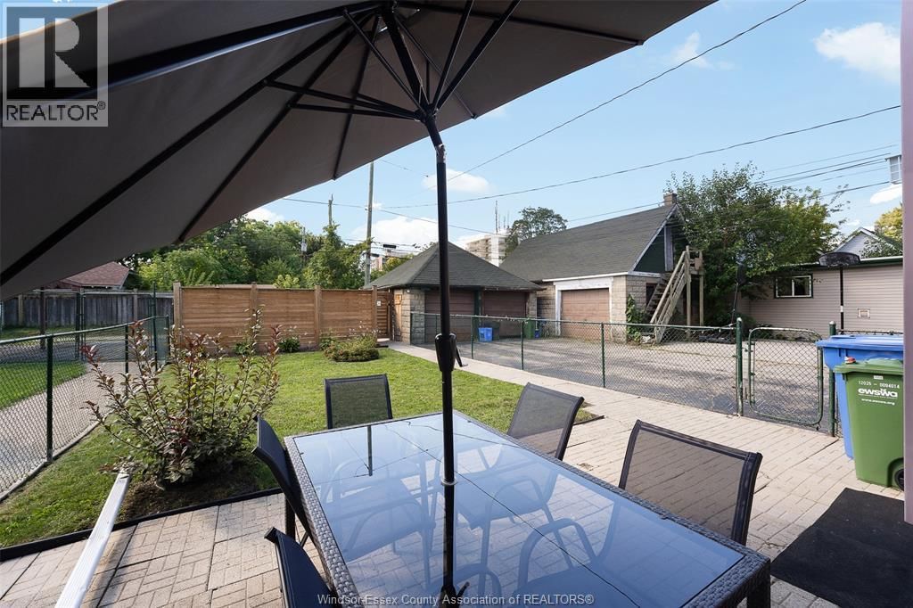 253 PIERRE AVENUE Image 5