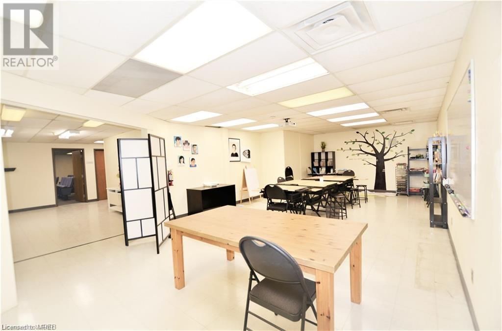 55 DICKSON STREET Image 34