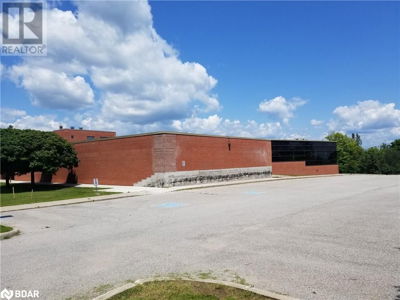 Commercial for Rent in Ontario