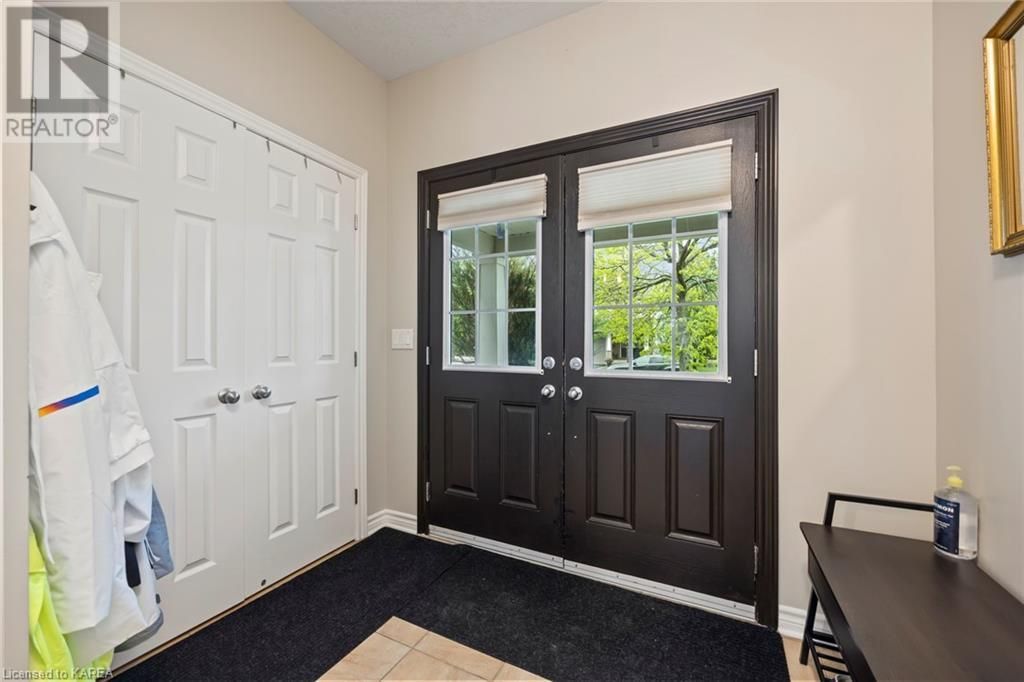 494 CHERYL PLACE Image 11