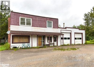 Image #1 of Commercial for Sale at 837 Memorial Avenue, Orillia, Ontario