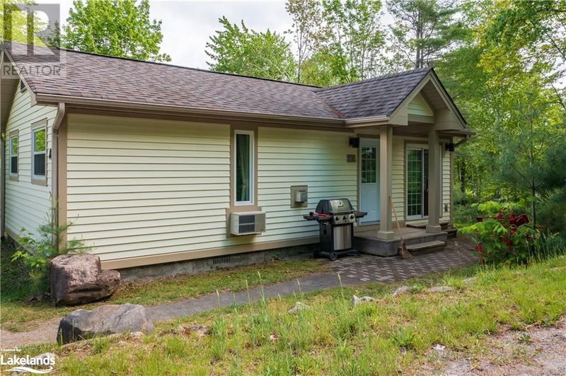 1052 RAT BAY Road  Lake of Bays (Twp), P1H2J6 | Image 2