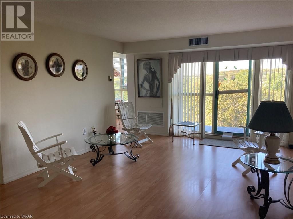 30 BLUE SPRINGS Drive Unit# 513 Image 3