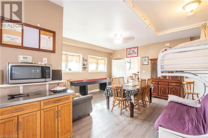 9268 LUNDYS LANE Lane  Niagara Falls, L2H0T5 | Image 32