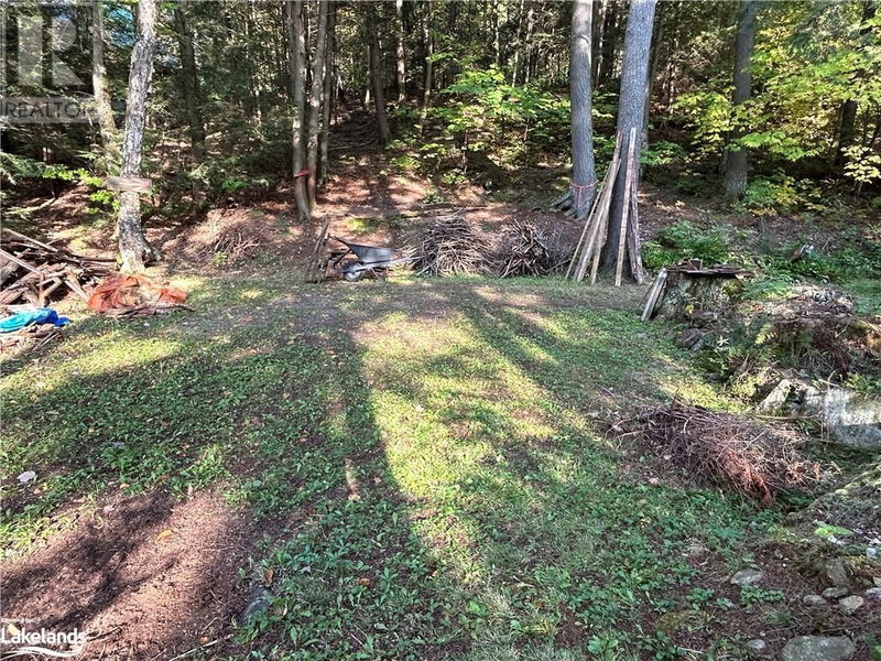 0 KENNISIS LAKE Road  Haliburton, K0M1S0 | Image 10