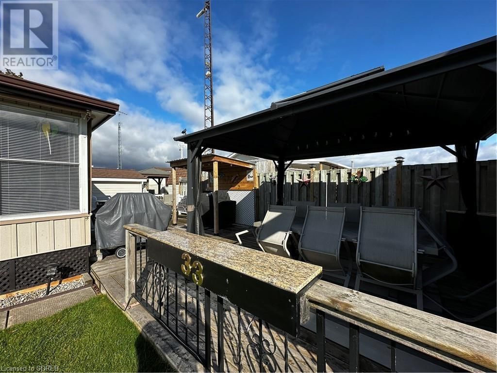 33 - 92 CLUBHOUSE ROAD Image 3