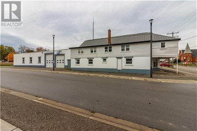 Image #1 of Commercial for Sale at 15 Mill Street E, Milverton, Ontario