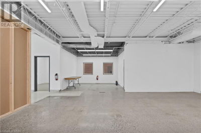 Commercial for Rent in Ontario