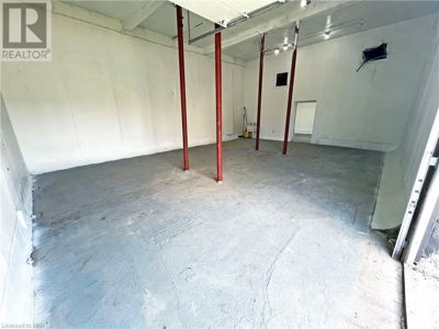 Commercial for Rent in Ontario